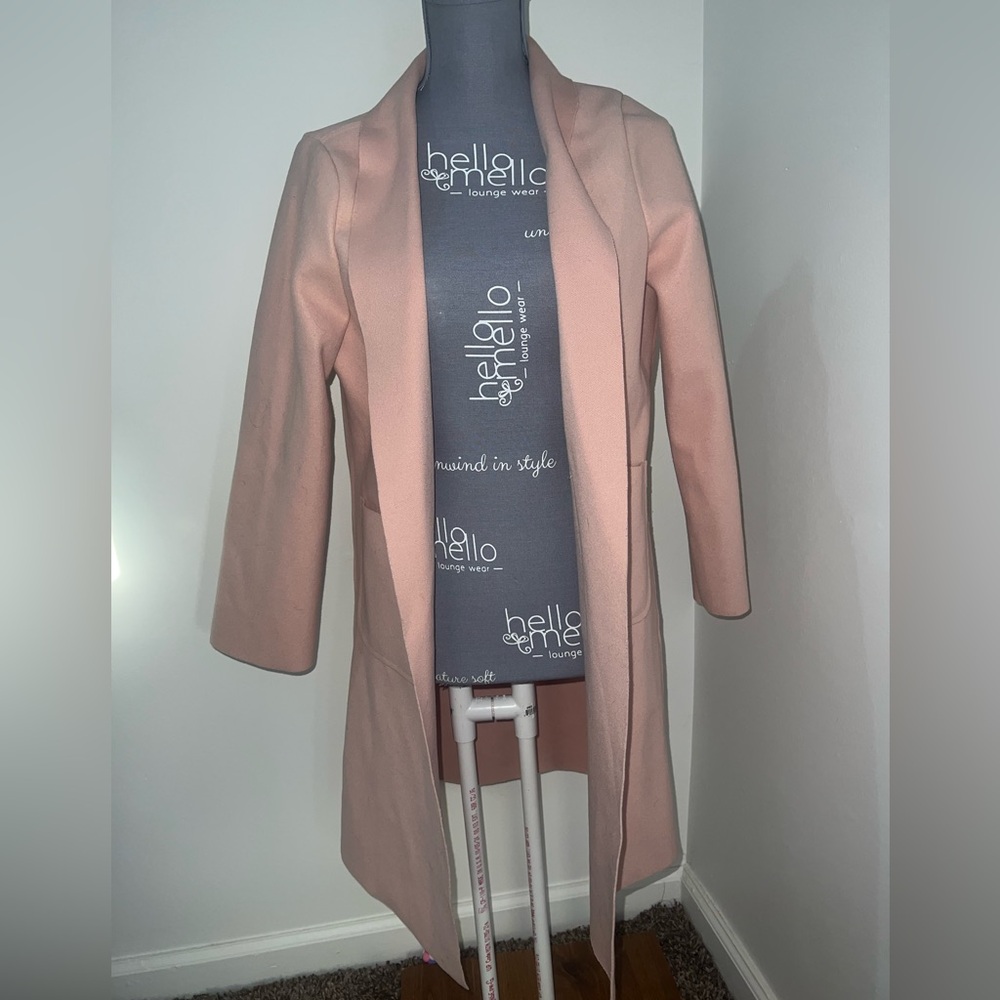 Elegant Pink Women's Coat